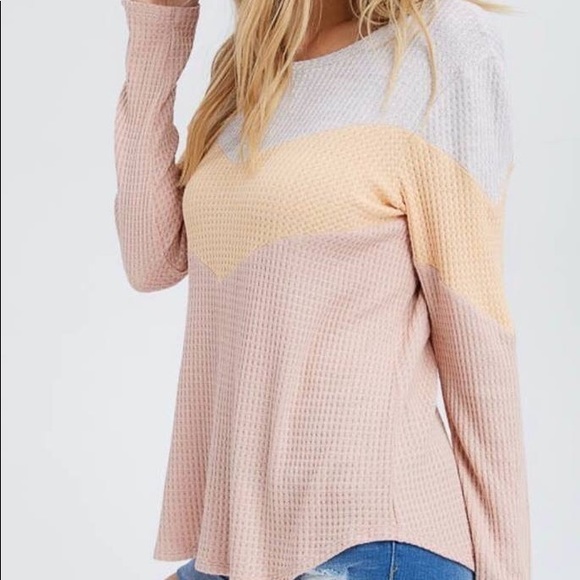 Color Block Waffle Top - Picture 3 of 4